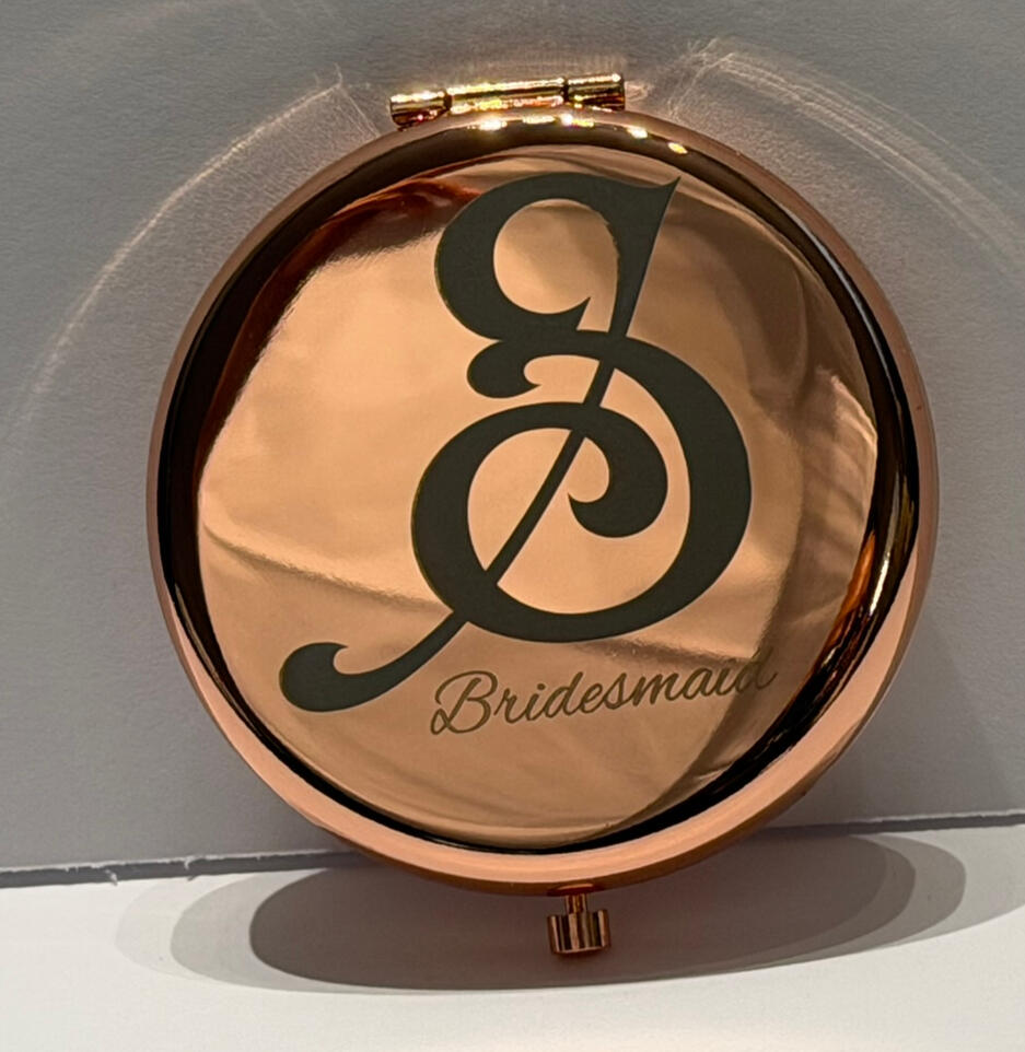 Compact mirror, rose gold